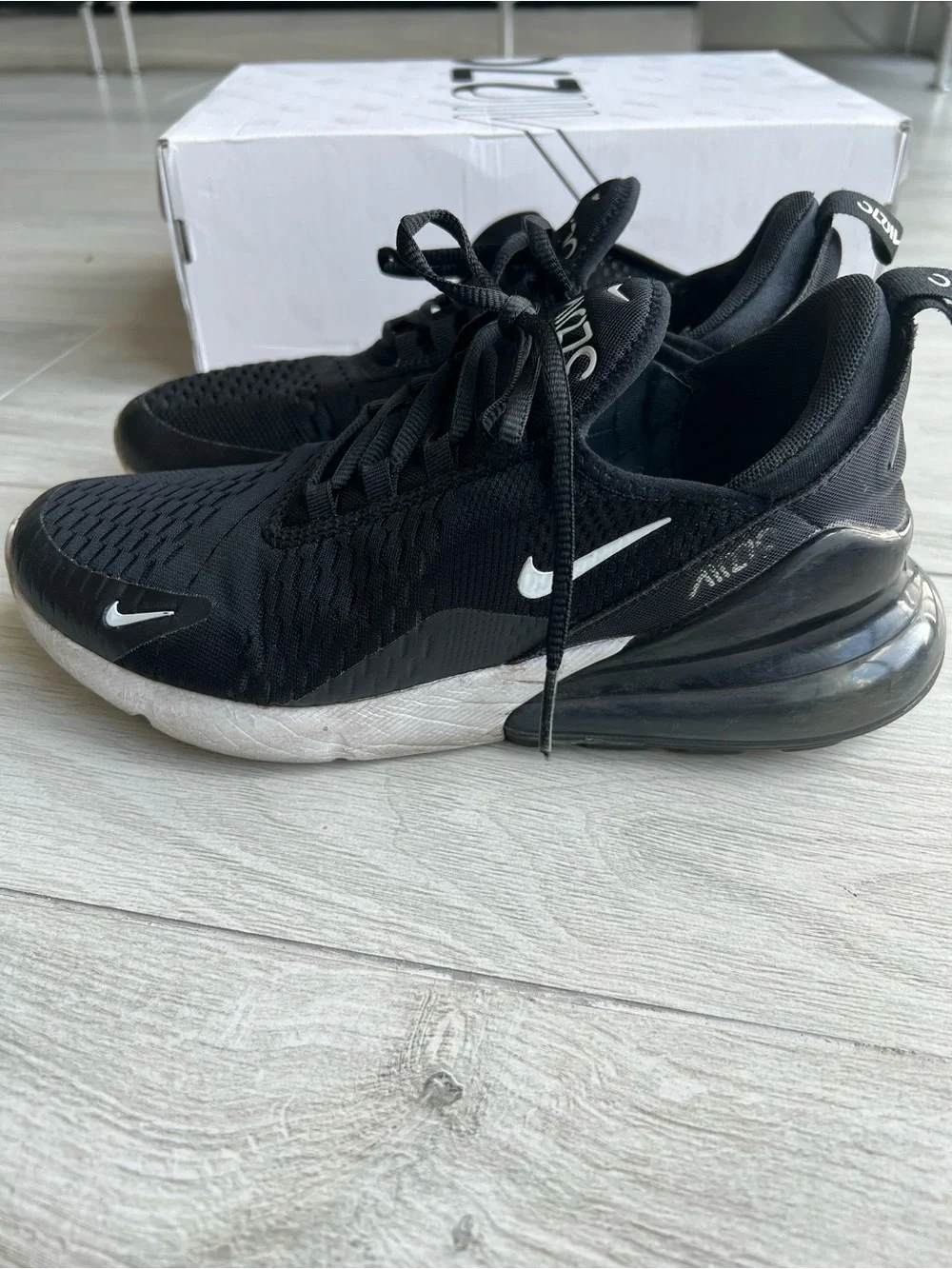 Nike Air Max 270 Sneaker